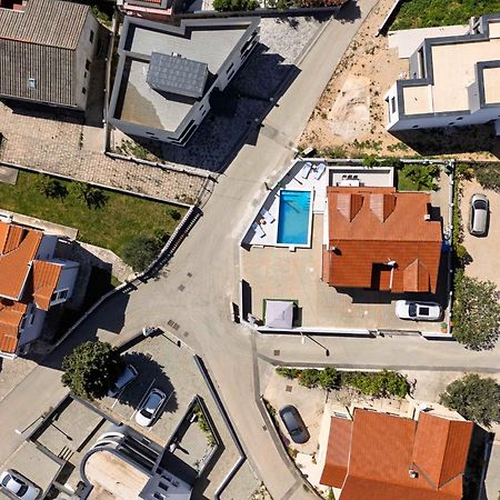 Holiday Home Sea Водице Экстерьер фото