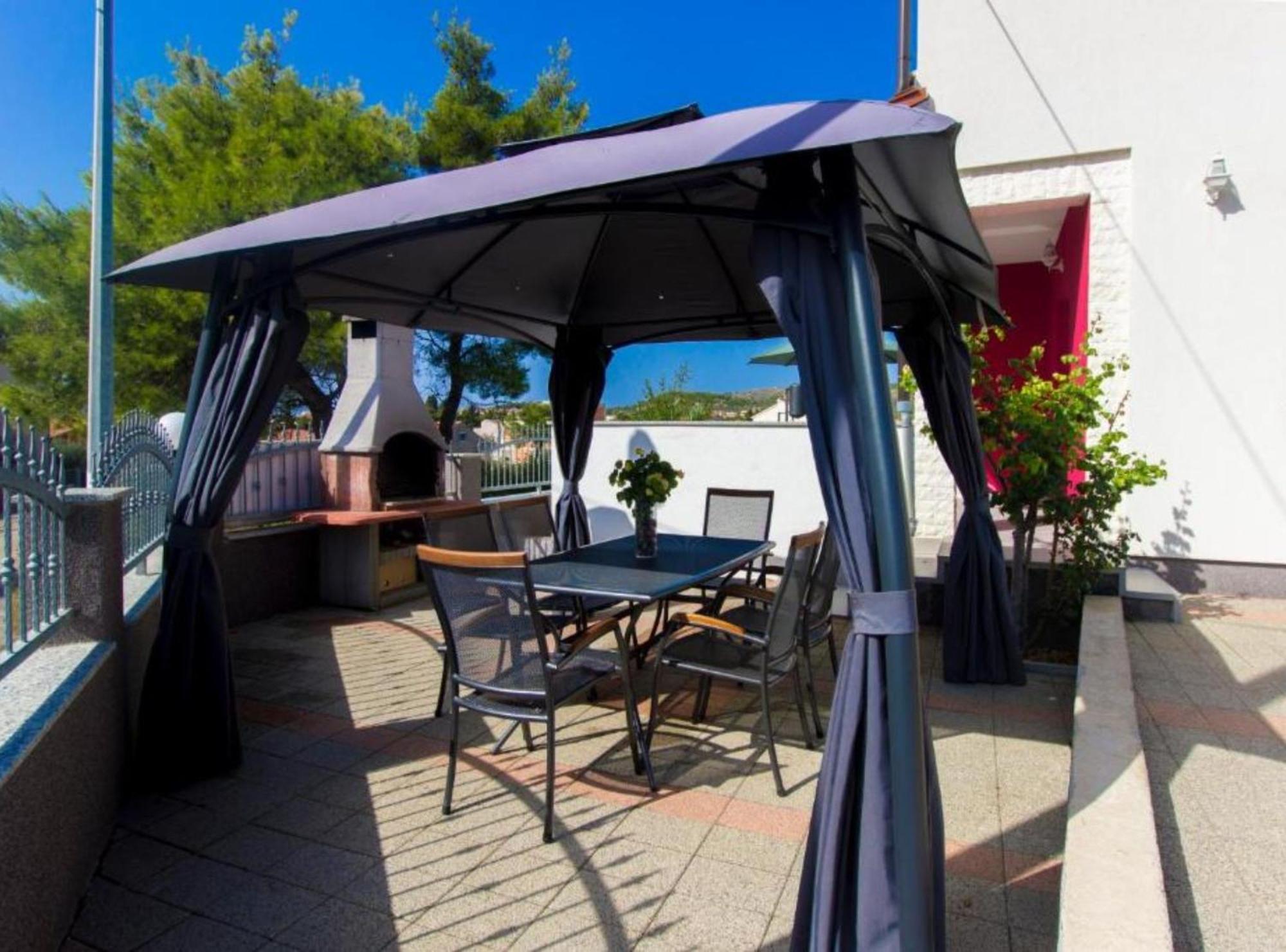 Holiday Home Sea Водице Экстерьер фото